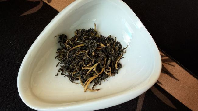 竹叶青发布黄茶黄金叶，科技破局黄茶产业瓶颈